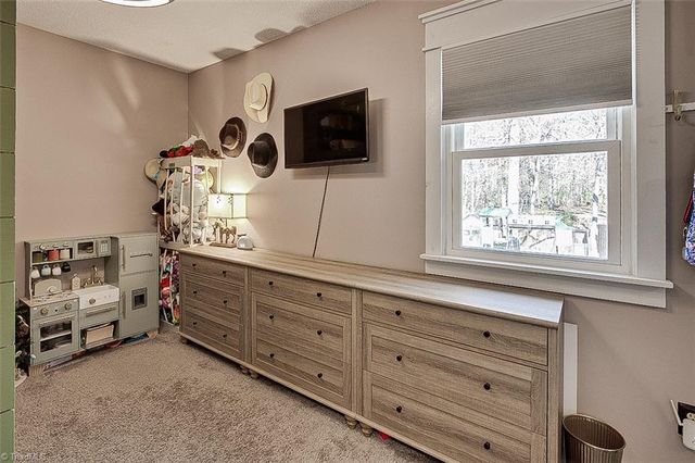 5218 Old Lexington Road, Asheboro, NC 27205