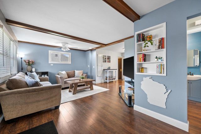 4366 S 72nd STREET, Milwaukee, WI 53220
