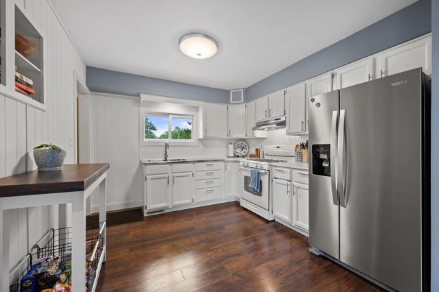 4366 S 72nd STREET, Milwaukee, WI 53220