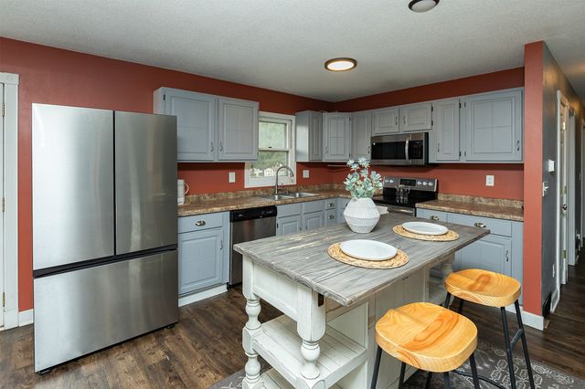 820 Dallas Street, De Soto, IA 50069