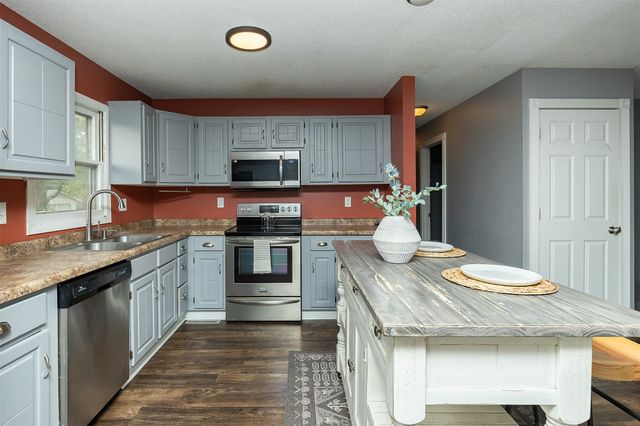 820 Dallas Street, De Soto, IA 50069