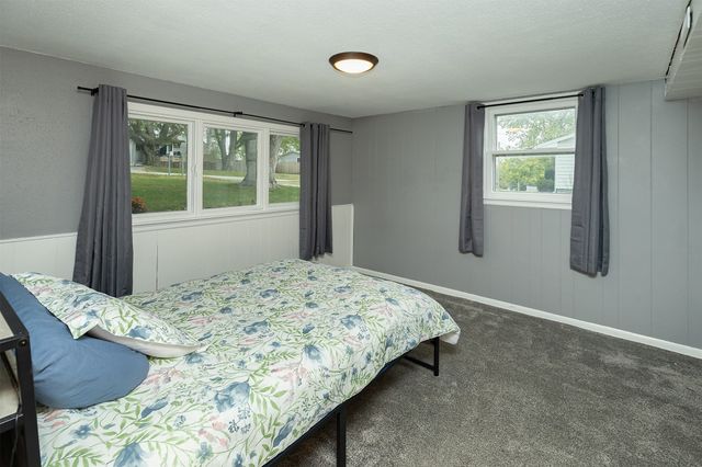 820 Dallas Street, De Soto, IA 50069