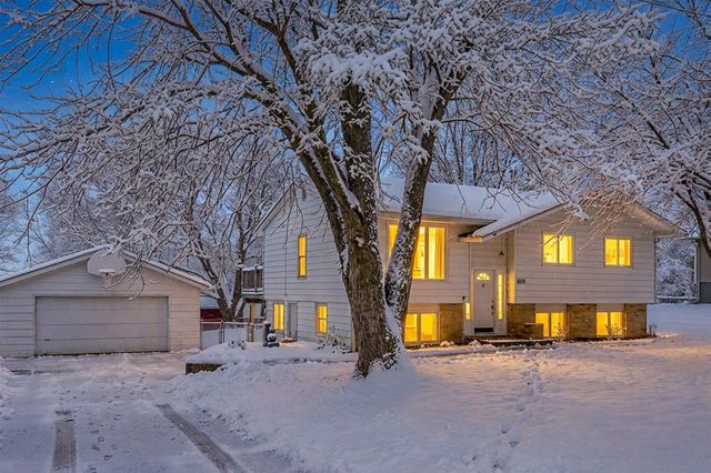 820 Dallas Street, De Soto, IA 50069