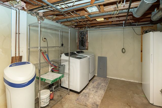 820 Dallas Street, De Soto, IA 50069