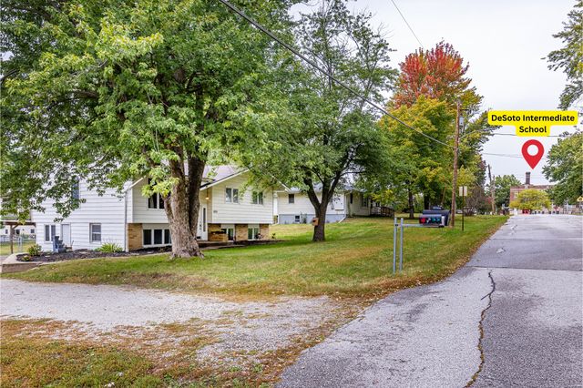 820 Dallas Street, De Soto, IA 50069
