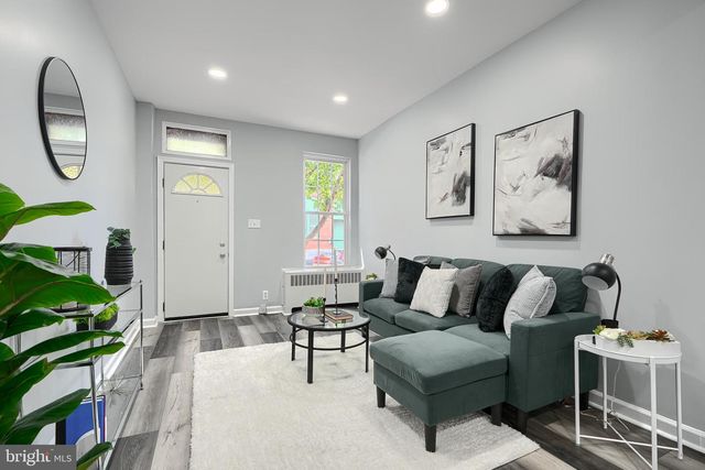 212 E BARNEY ST, Baltimore, MD 21230