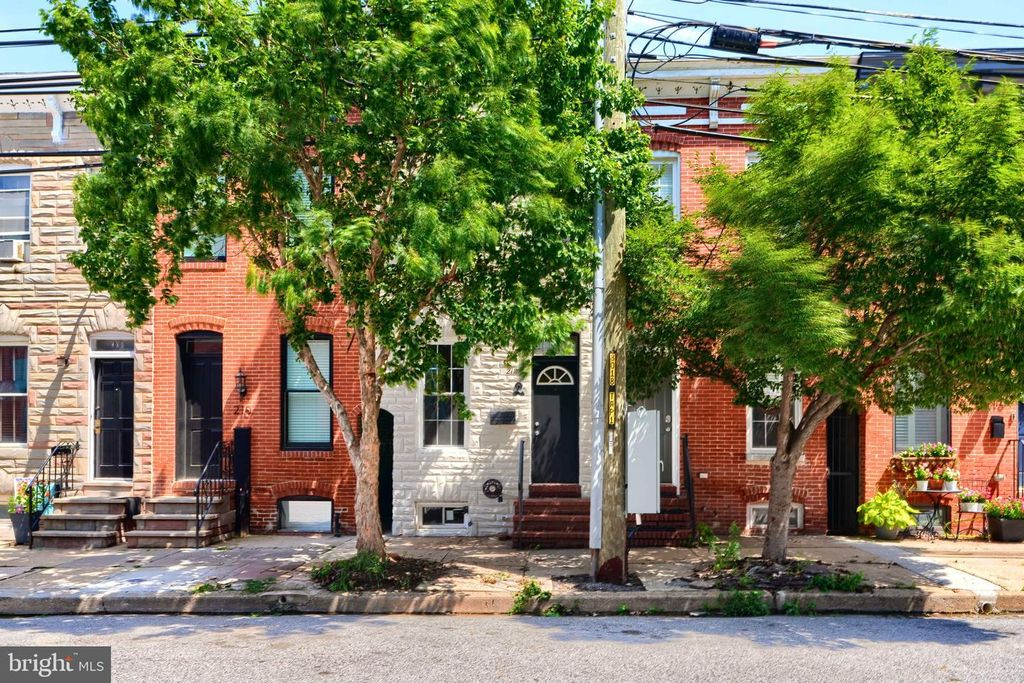 212 E BARNEY ST, Baltimore, MD 21230