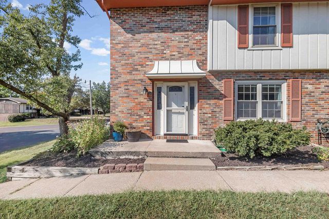 1576 LAKEWOOD DR, Columbia, MO 65202