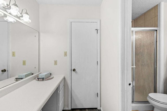 1576 LAKEWOOD DR, Columbia, MO 65202