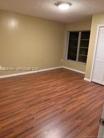 4168 Inverrary Drive 305, Lauderhill, FL 33319