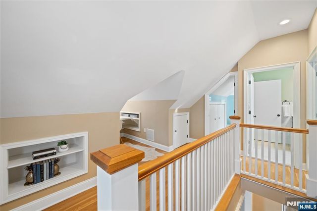 93 Bromley Place, Nutley, NJ 07110