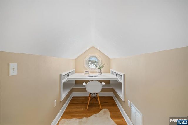 93 Bromley Place, Nutley, NJ 07110