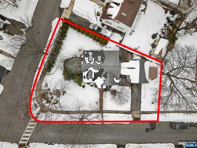 93 Bromley Place, Nutley, NJ 07110