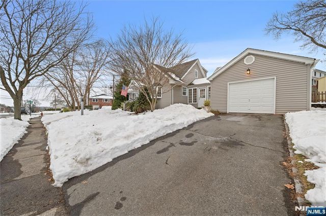 93 Bromley Place, Nutley, NJ 07110