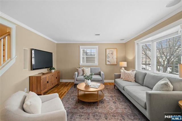 93 Bromley Place, Nutley, NJ 07110