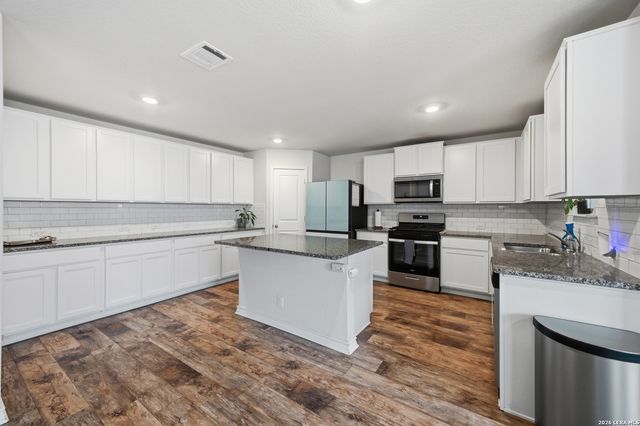 13106 Minuet Sway, San Antonio, TX 78252