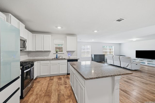 13106 Minuet Sway, San Antonio, TX 78252