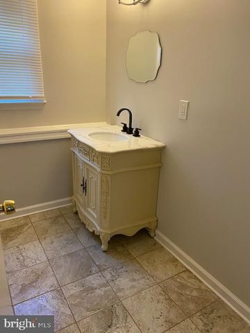 327 W VIRGINIA RD, Browns Mills, NJ 08015