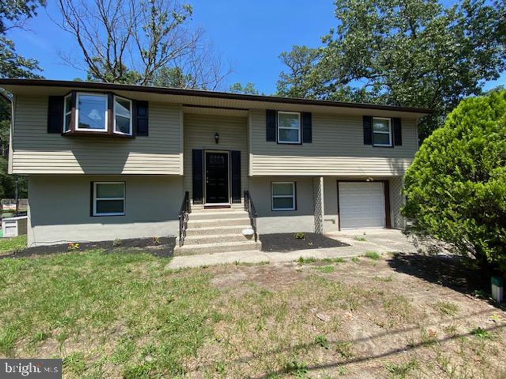 327 W VIRGINIA RD, Browns Mills, NJ 08015