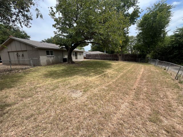 5313 Preston Trail, Garland, TX 75043