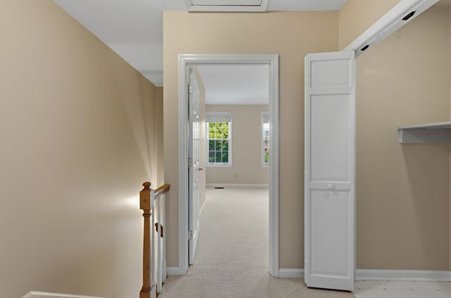 2012 Stokes Ln, Nashville, TN 37215