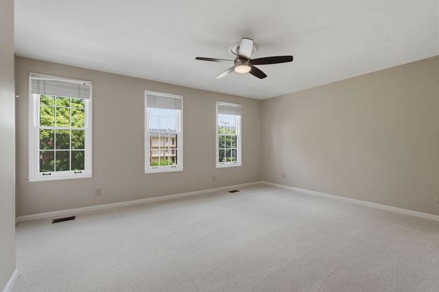 2012 Stokes Ln, Nashville, TN 37215