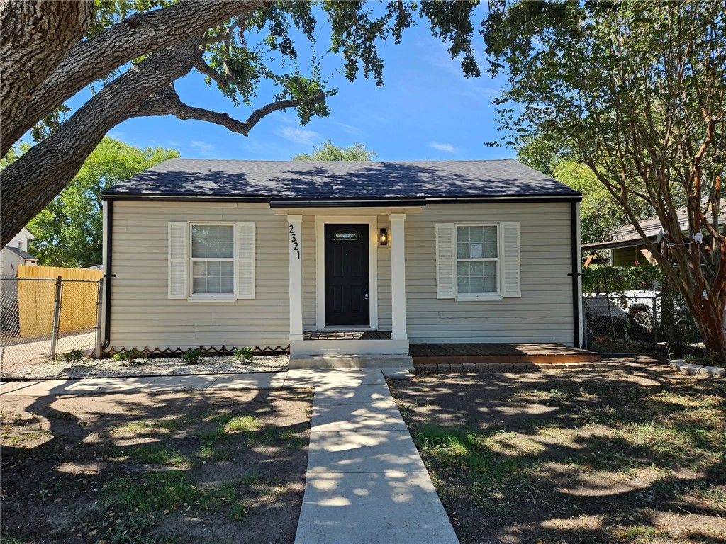 2321 Riggan St, Corpus Christi, TX 78404 — exterior