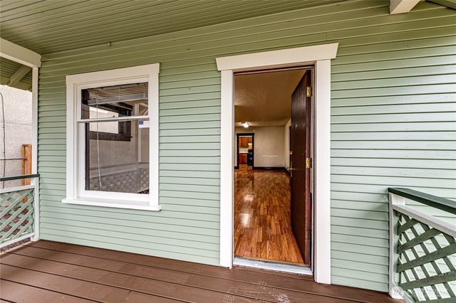 219 E 8th Street, Port Angeles, WA 98362
