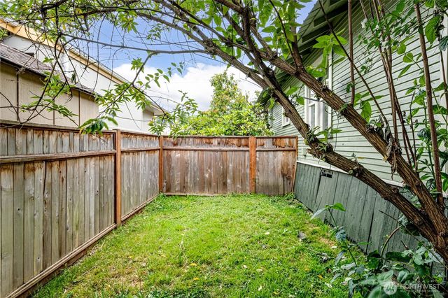 219 E 8th Street, Port Angeles, WA 98362
