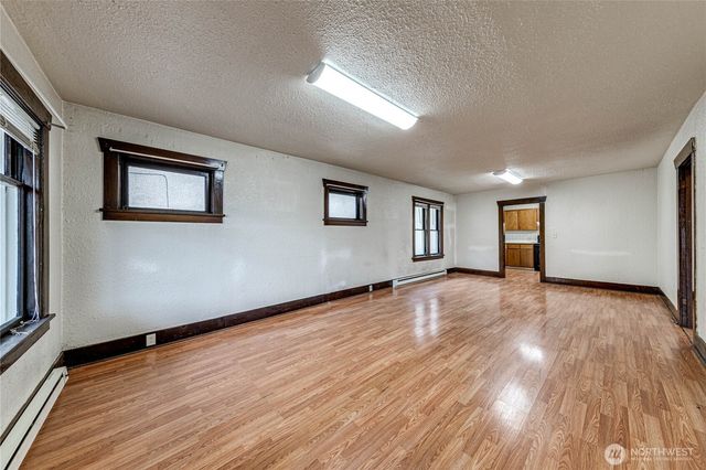 219 E 8th Street, Port Angeles, WA 98362