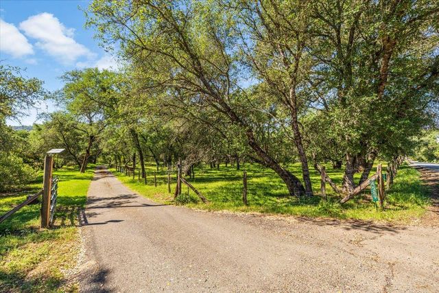 4539 Rattlesnake Bar Rd, Pilot Hill, CA 95664