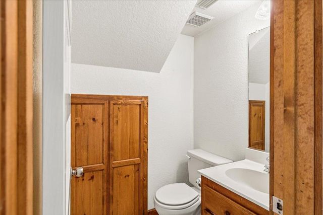 4539 Rattlesnake Bar Rd, Pilot Hill, CA 95664