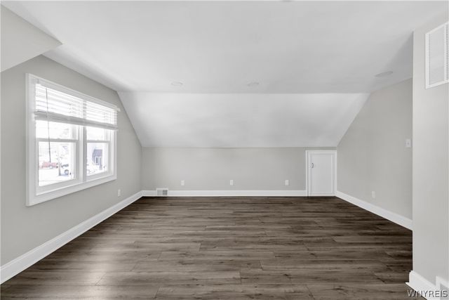 5831 Transit Road, Lancaster, NY 14043