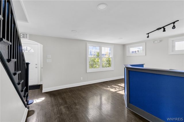 5831 Transit Road, Lancaster, NY 14043