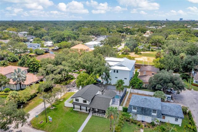 4902 W SAN RAFAEL STREET, Tampa, FL 33629