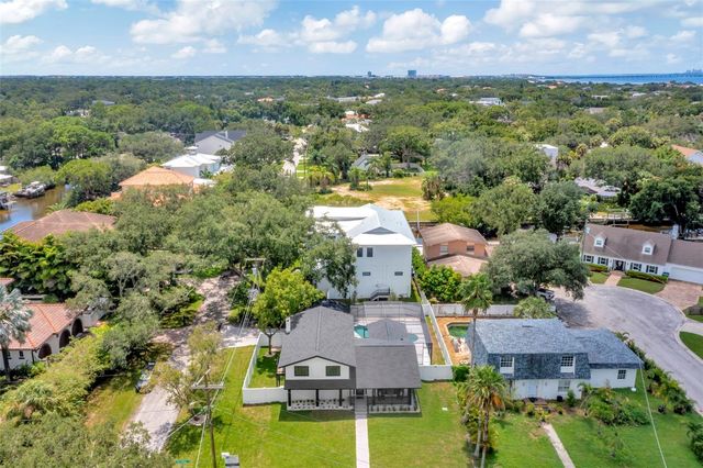 4902 W SAN RAFAEL STREET, Tampa, FL 33629