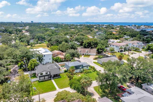 4902 W SAN RAFAEL STREET, Tampa, FL 33629