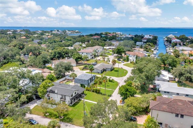 4902 W SAN RAFAEL STREET, Tampa, FL 33629