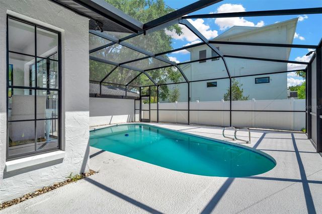 4902 W SAN RAFAEL STREET, Tampa, FL 33629