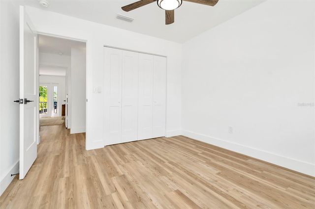 4902 W SAN RAFAEL STREET, Tampa, FL 33629