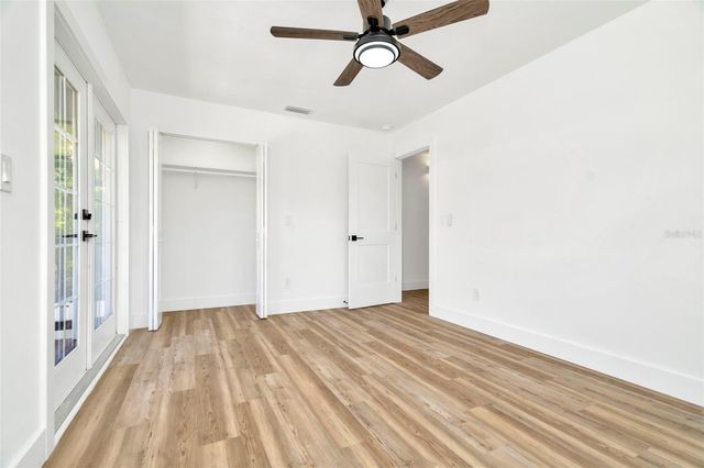 4902 W SAN RAFAEL STREET, Tampa, FL 33629