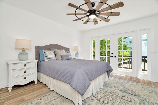 4902 W SAN RAFAEL STREET, Tampa, FL 33629