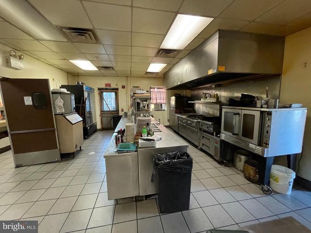 298 OLD BOWERS ROAD, Mertztown, PA 19539