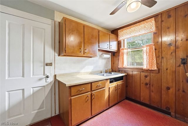 2659 Hale Road, Perry, OH 44077