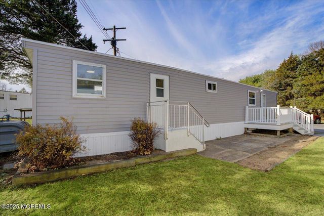 114 Cookstown New Egypt Road C7, Wrightstown, NJ 08562