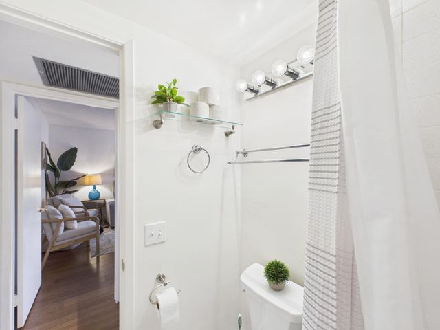 500 Glenwood 123, Monterey, CA 93940