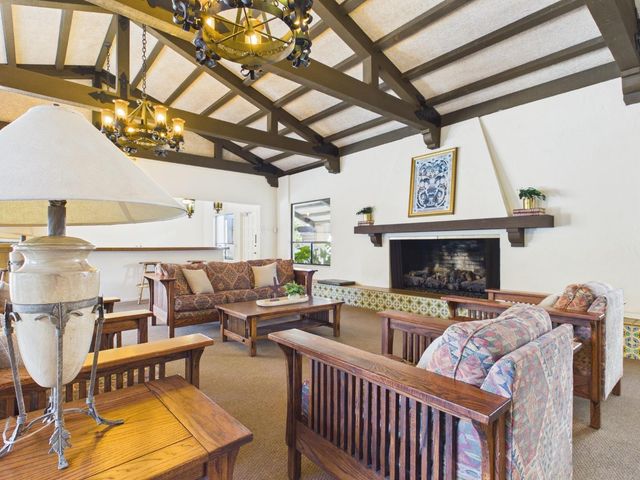 500 Glenwood 123, Monterey, CA 93940