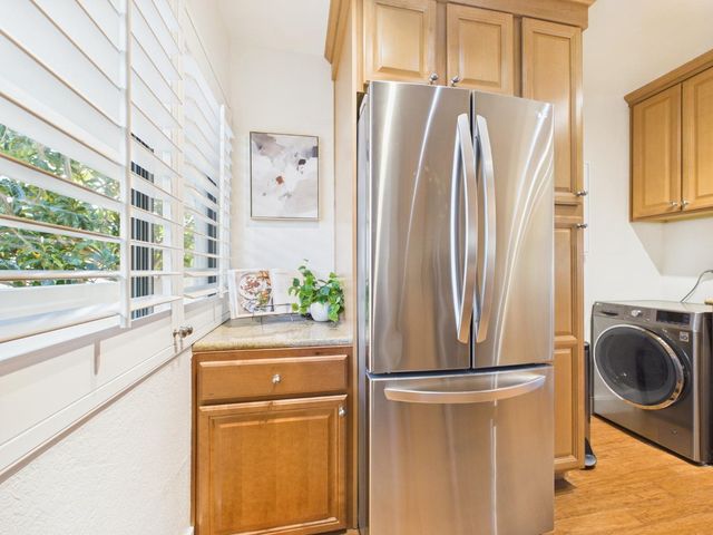 500 Glenwood 123, Monterey, CA 93940