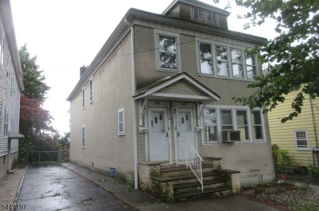 740 2Nd Ave, Lyndhurst Twp., NJ 07071