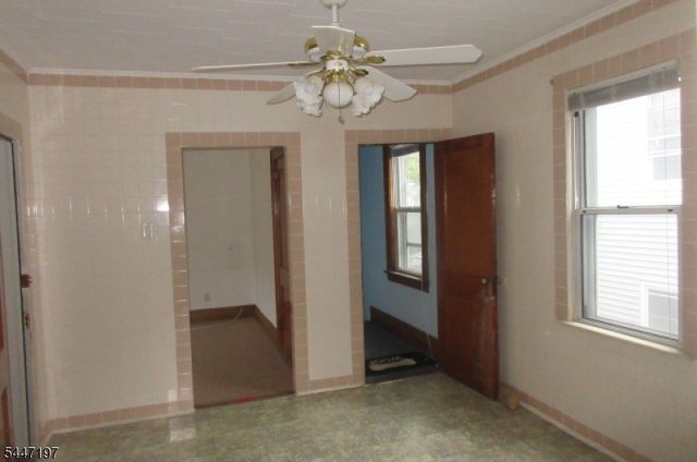 740 2Nd Ave, Lyndhurst Twp., NJ 07071